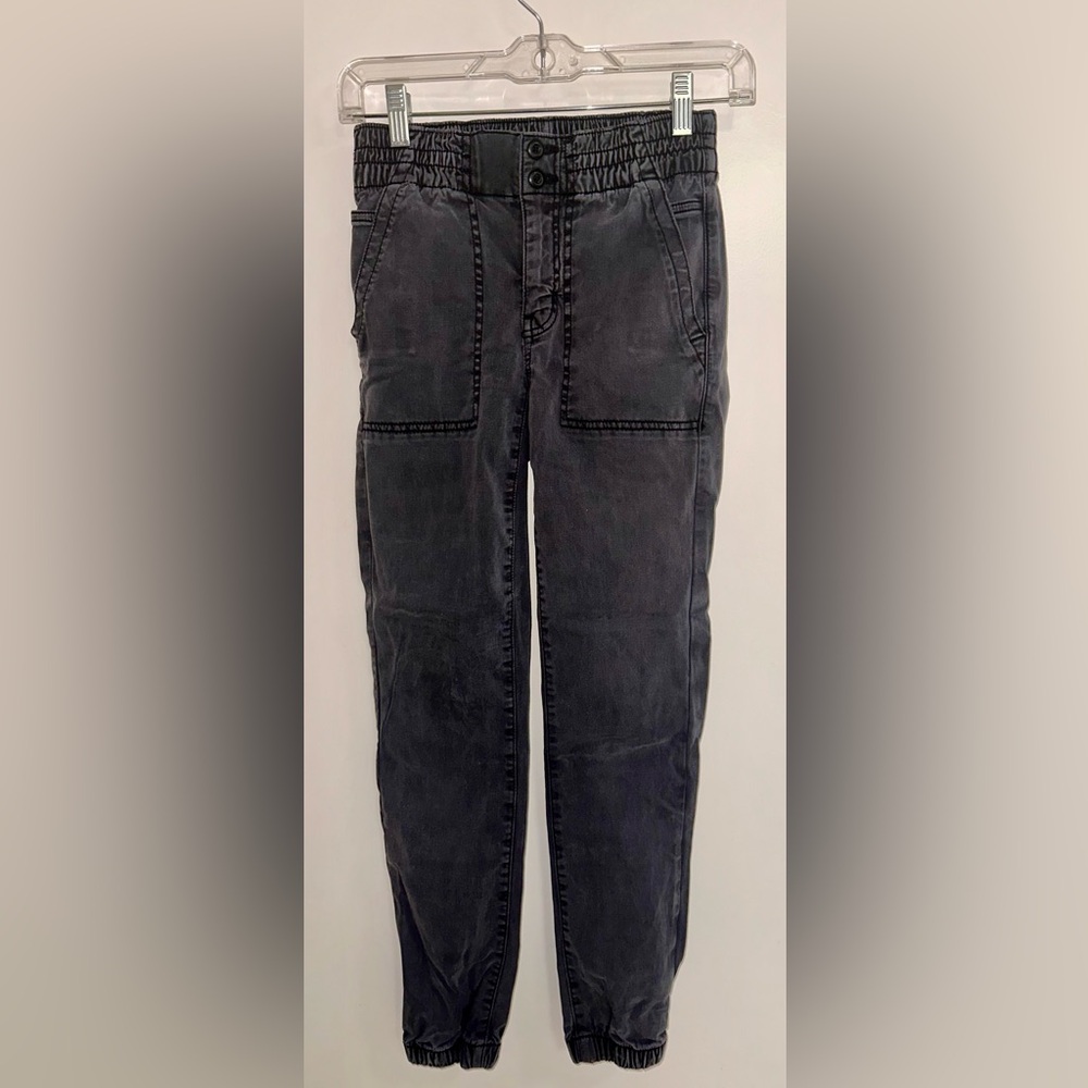 American Eagle pants